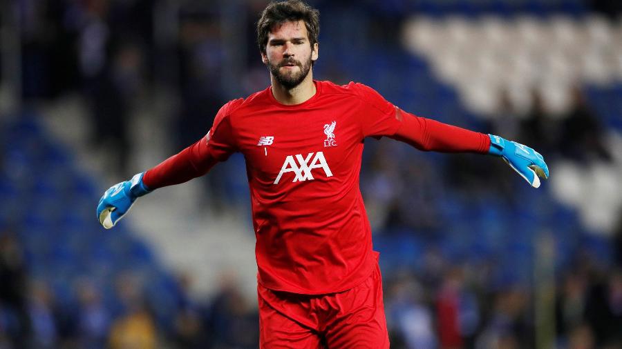 Alisson elogia torcida do Flamengo: “Parecia que eu estava no Maracanã”.