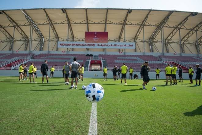 Flamenguistas urinam no “Lava-Pés” do Estádio no Catar e iniciam confusão.