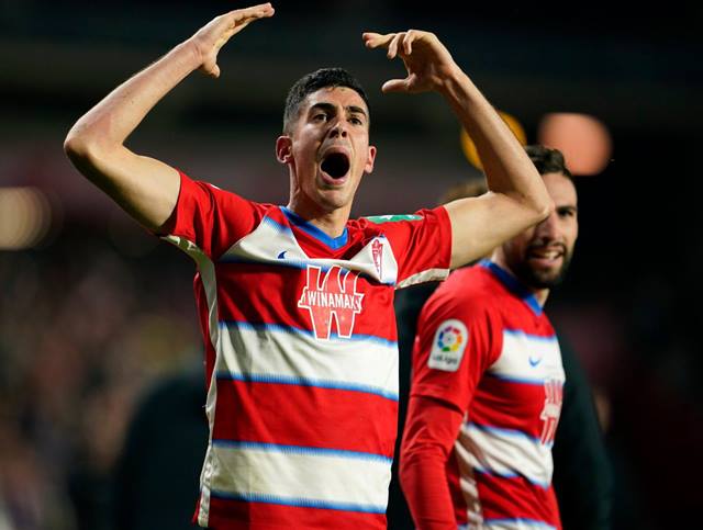 Atacante espanhol não aceitou convite para jogar no Flamengo.