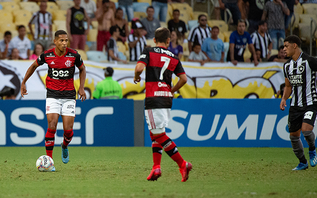 Cuiabá encaminha a contratação de mais um jogador do Flamengo