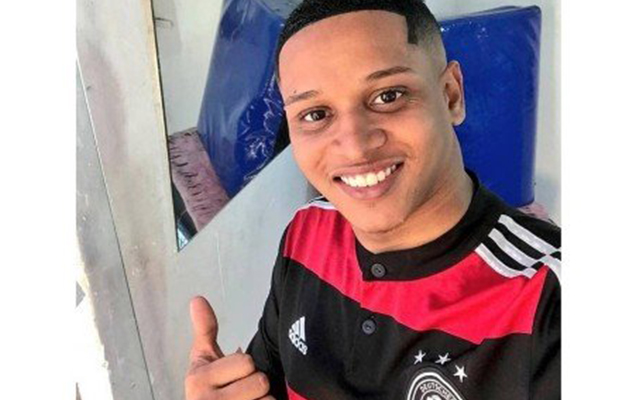 Filho de ex-jogador do Flamengo é morto a tiros no Rio.