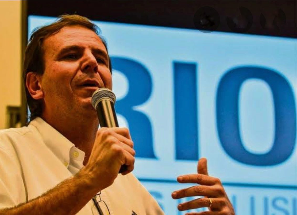 Eduardo Paes vai convidar dirigente importante do Fla para ser seu vice no Rio