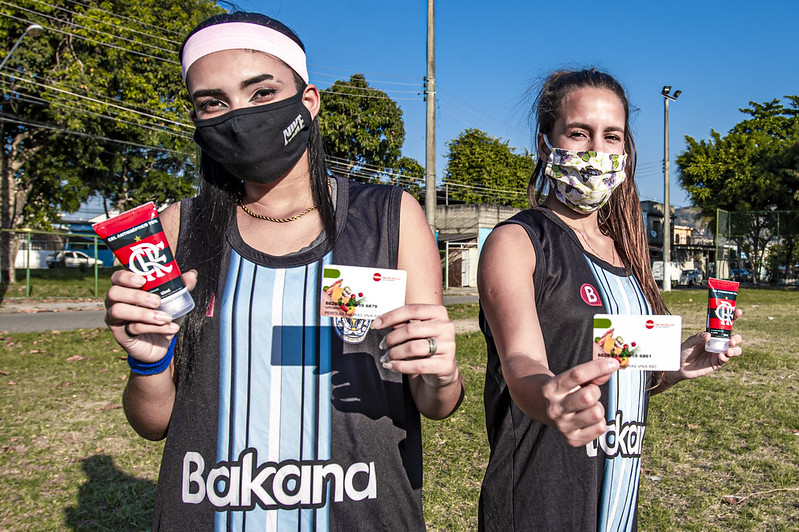 ‘Nação Solidária’ ajuda atletas do futebol feminino do Rio