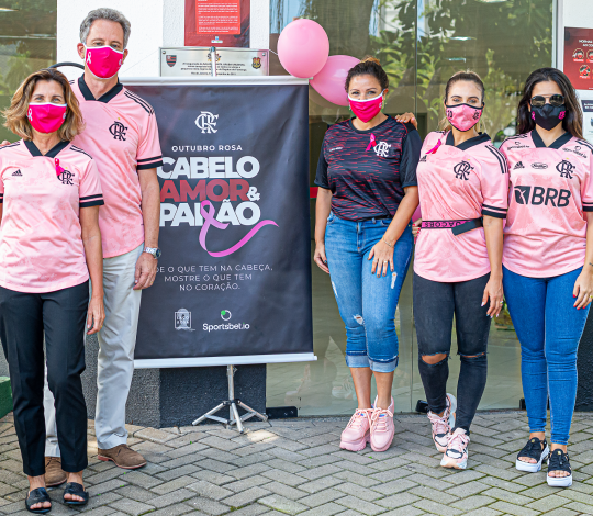 Na Gávea, rubro-negras doam cabelos pelo Outubro Rosa