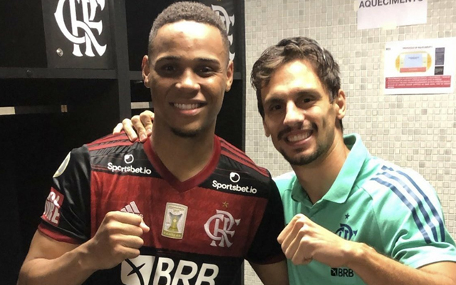 Flamengo passa mais uma partida sem repetir setor defensivo