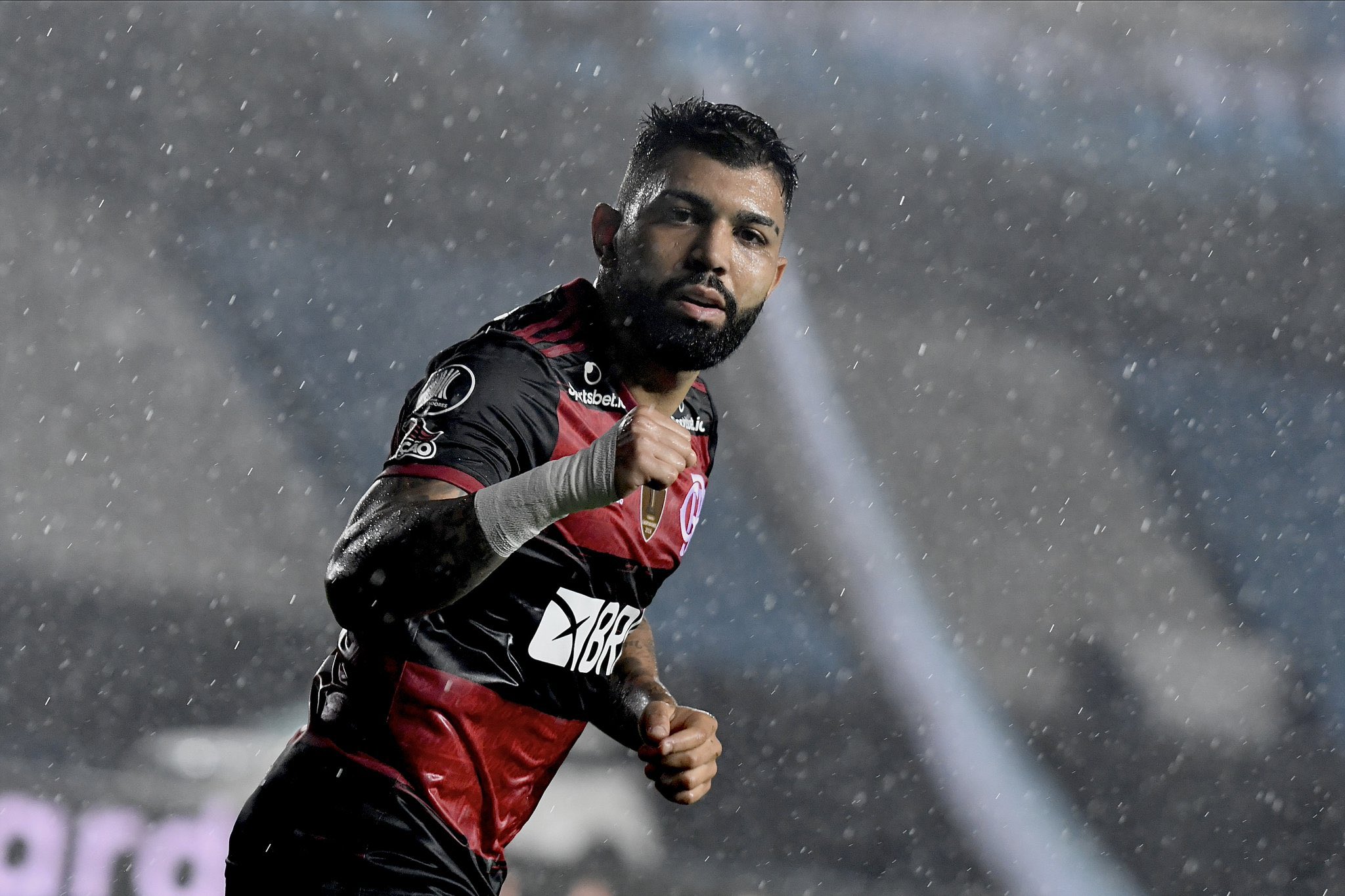 Nunes parabeniza Gabigol por marca histórica – ‘Grande artilheiro”