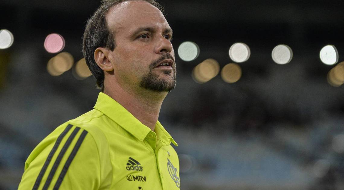 Técnico do Sub-20 do Flamengo testa positivo para Covid-19