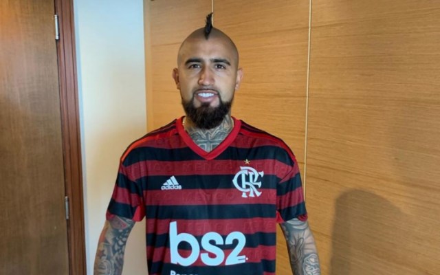Empresário de Vidal revela o motivo de não ter fechado com o Flamengo