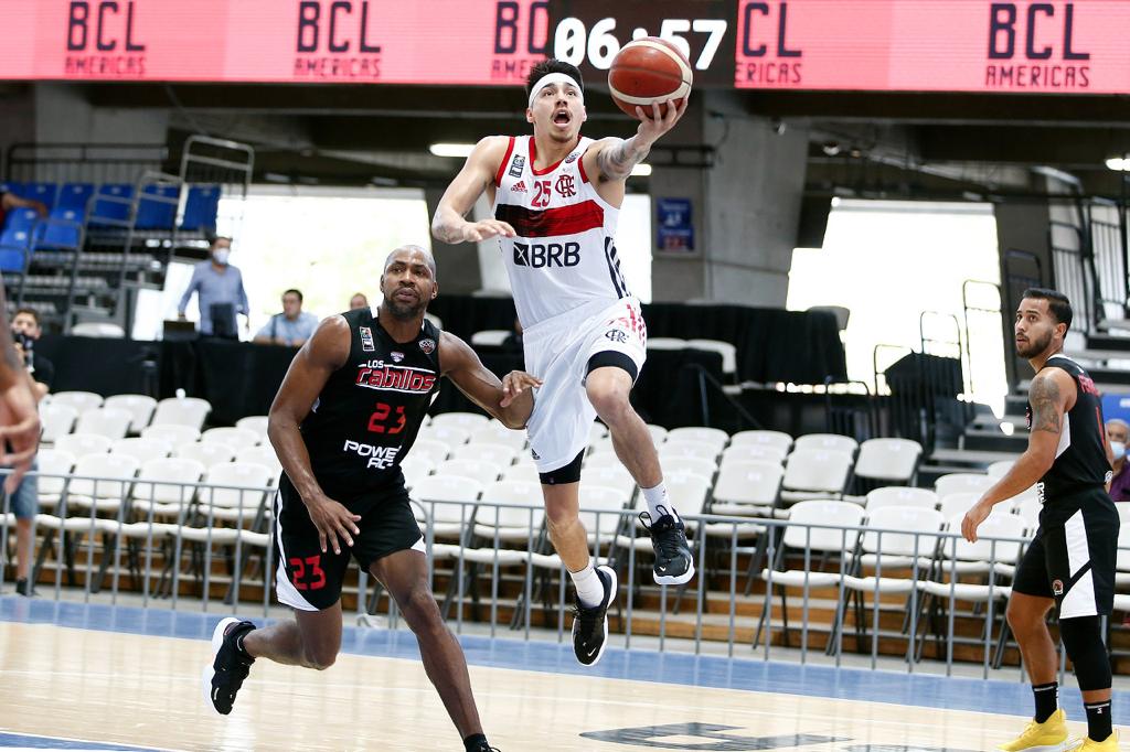 FlaBasquete vence o Caballos e garante vaga na semifinal da Champions League