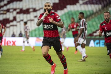 Tite elogia Gabigol e explica sua convocação para a Seleção Brasileira