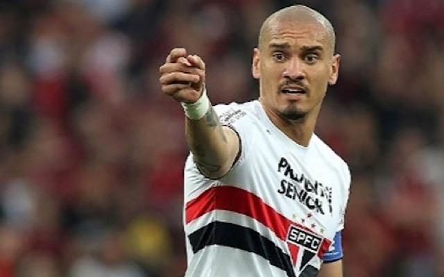 Zé Elias reprova vinda do zagueiro Maicon para o Flamengo