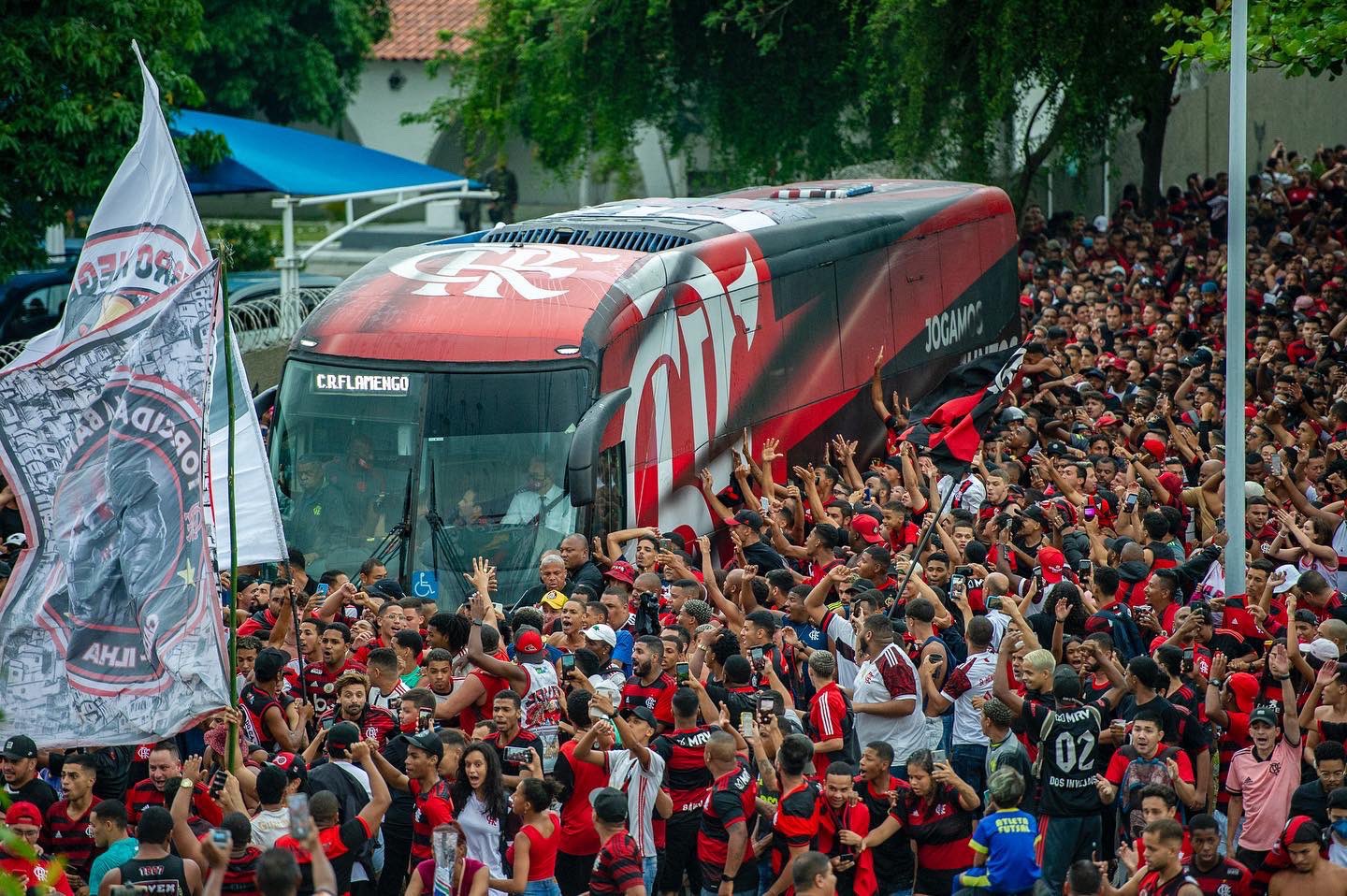 Torcida do Flamengo marca data e horário para o maior AeroFla da história