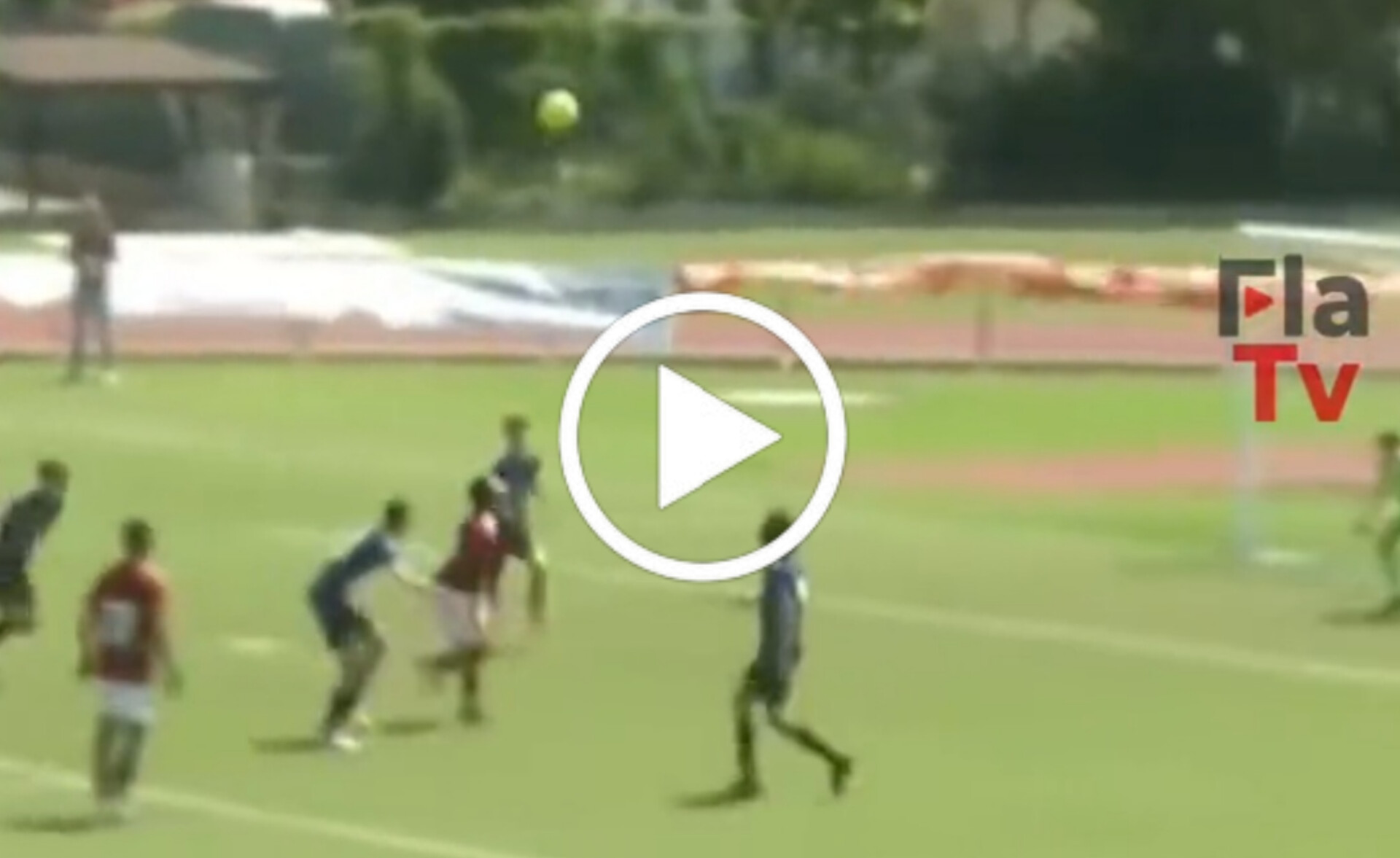 [PÚSKAS] Ruan do Sub-14 faz golaço e Flamengo é campeão