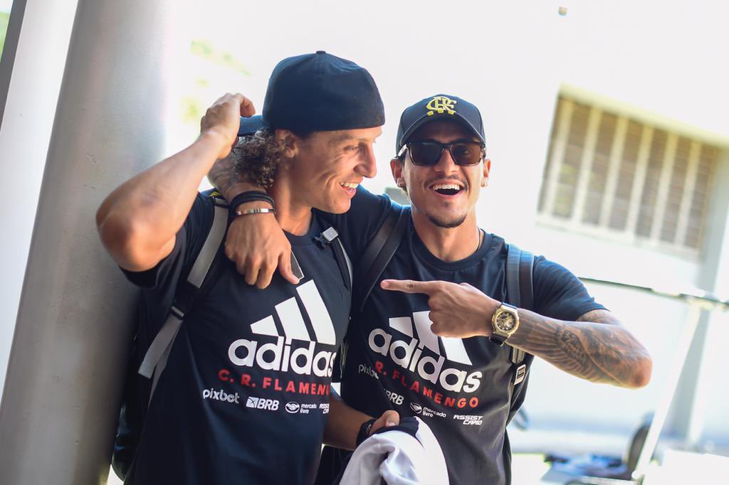 Flamengo toma decisão sobre renovação de David Luiz