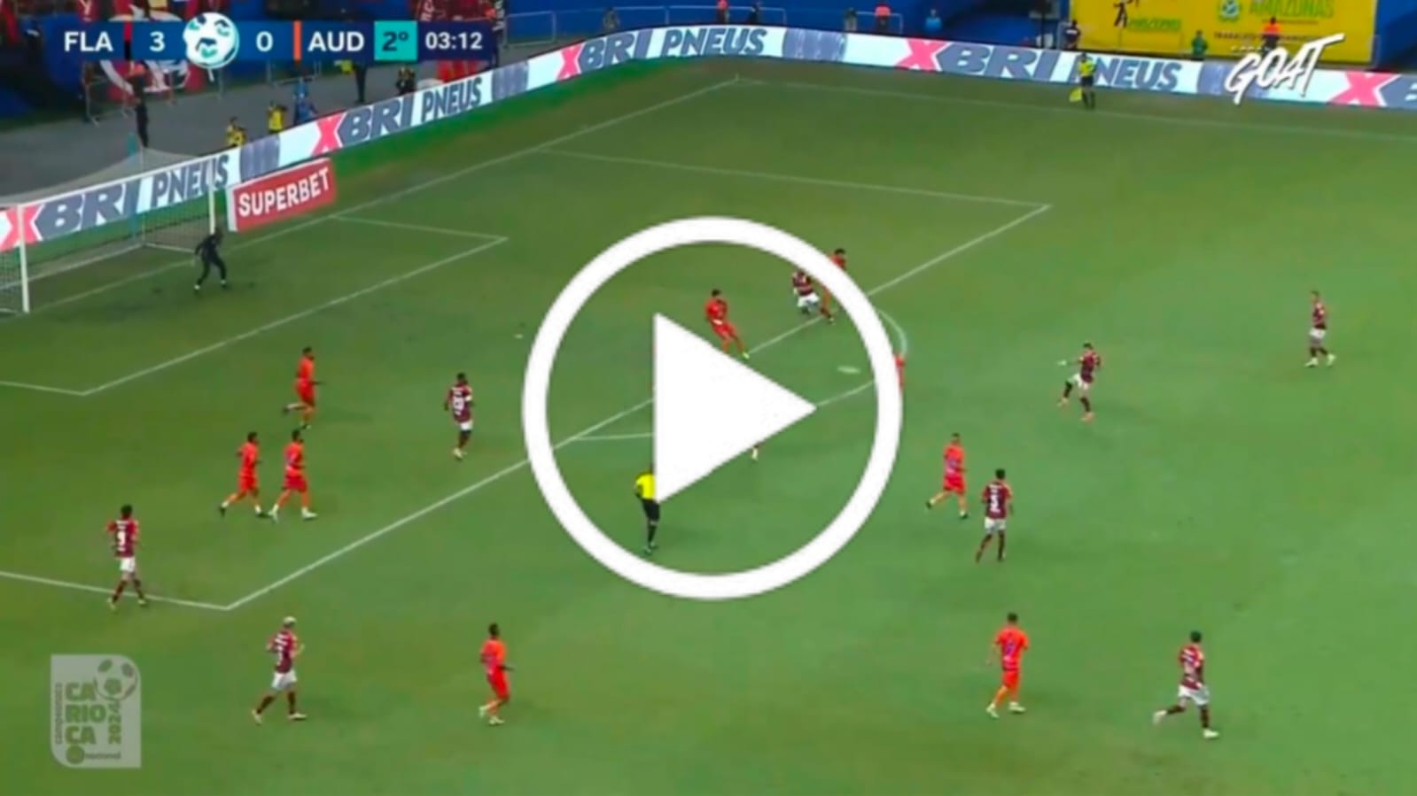 [VÍDEO] Varela balança as redes pelo Flamengo e faz 4 a 0