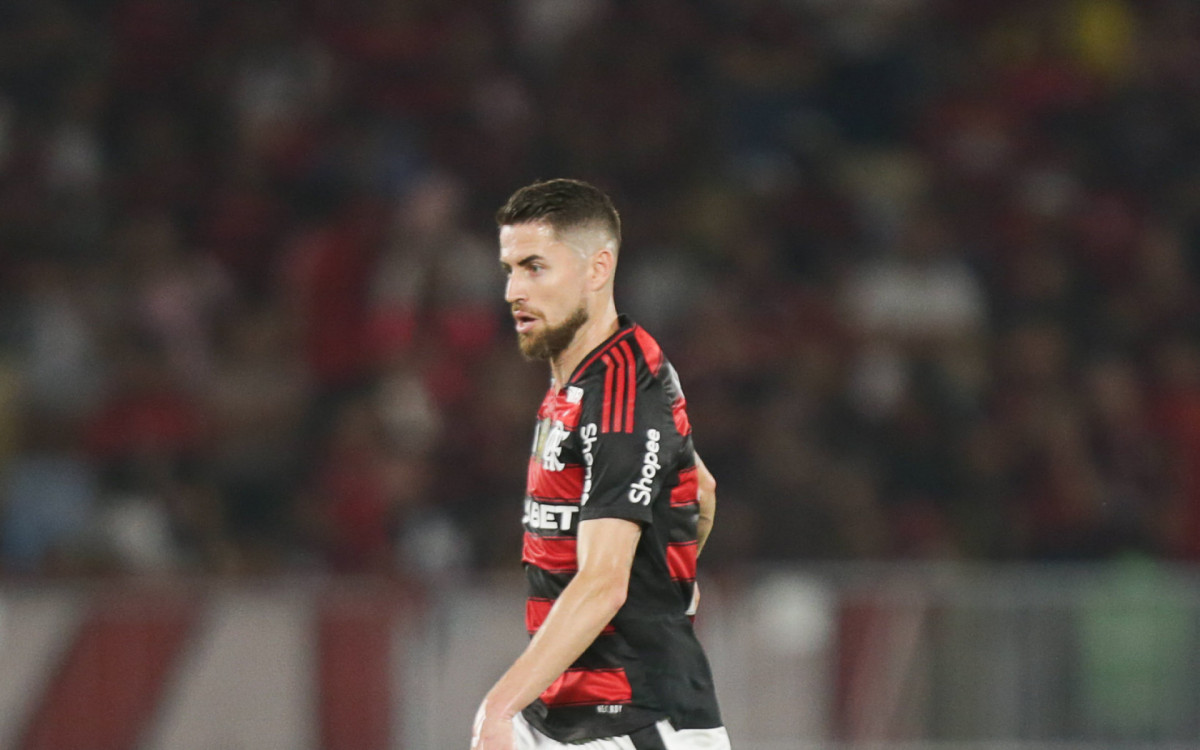 Vidente aponta vencedor do duelo entre Flamengo x Grêmio pelo Brasileirão