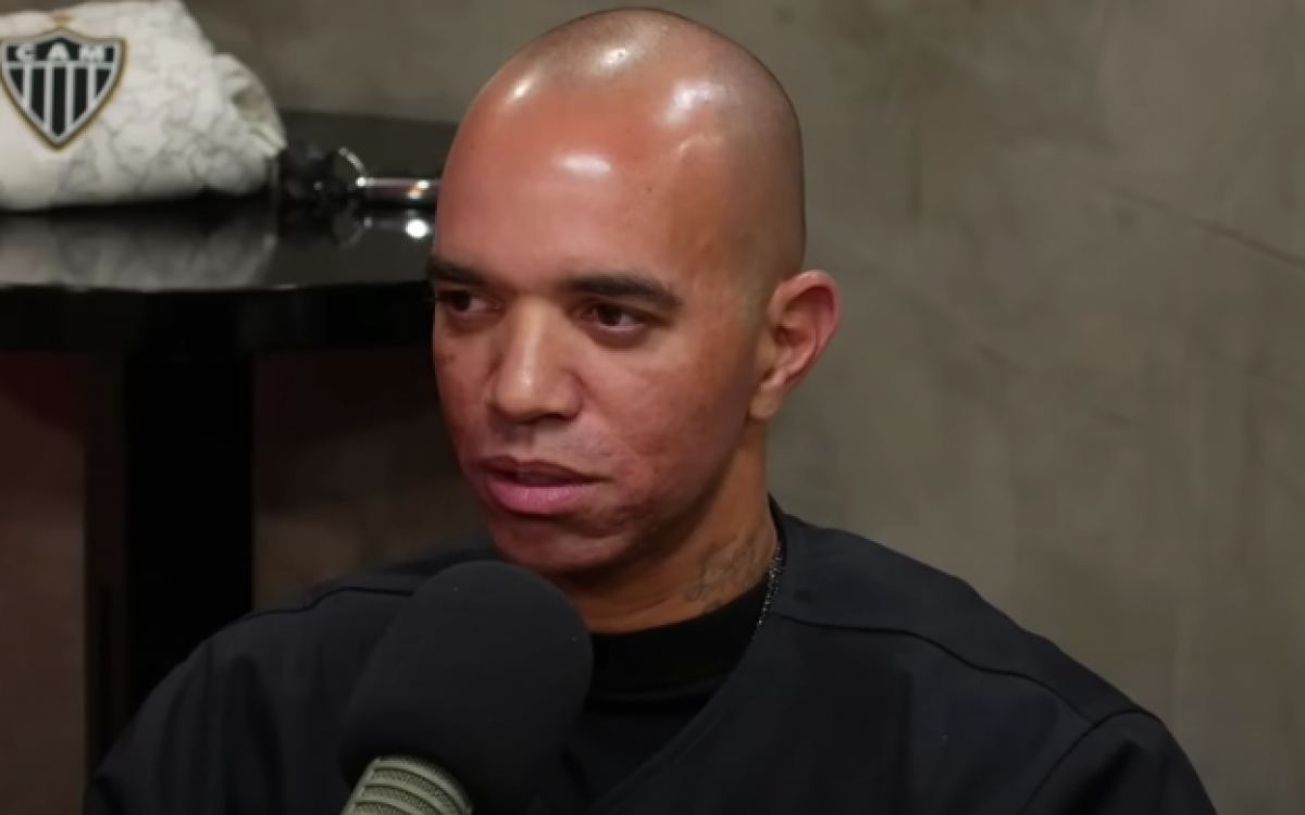 Diego Tardelli detona instalações do Flamengo em seu período