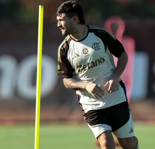 Time principal do Flamengo não deve jogar os clássicos do Cariocão