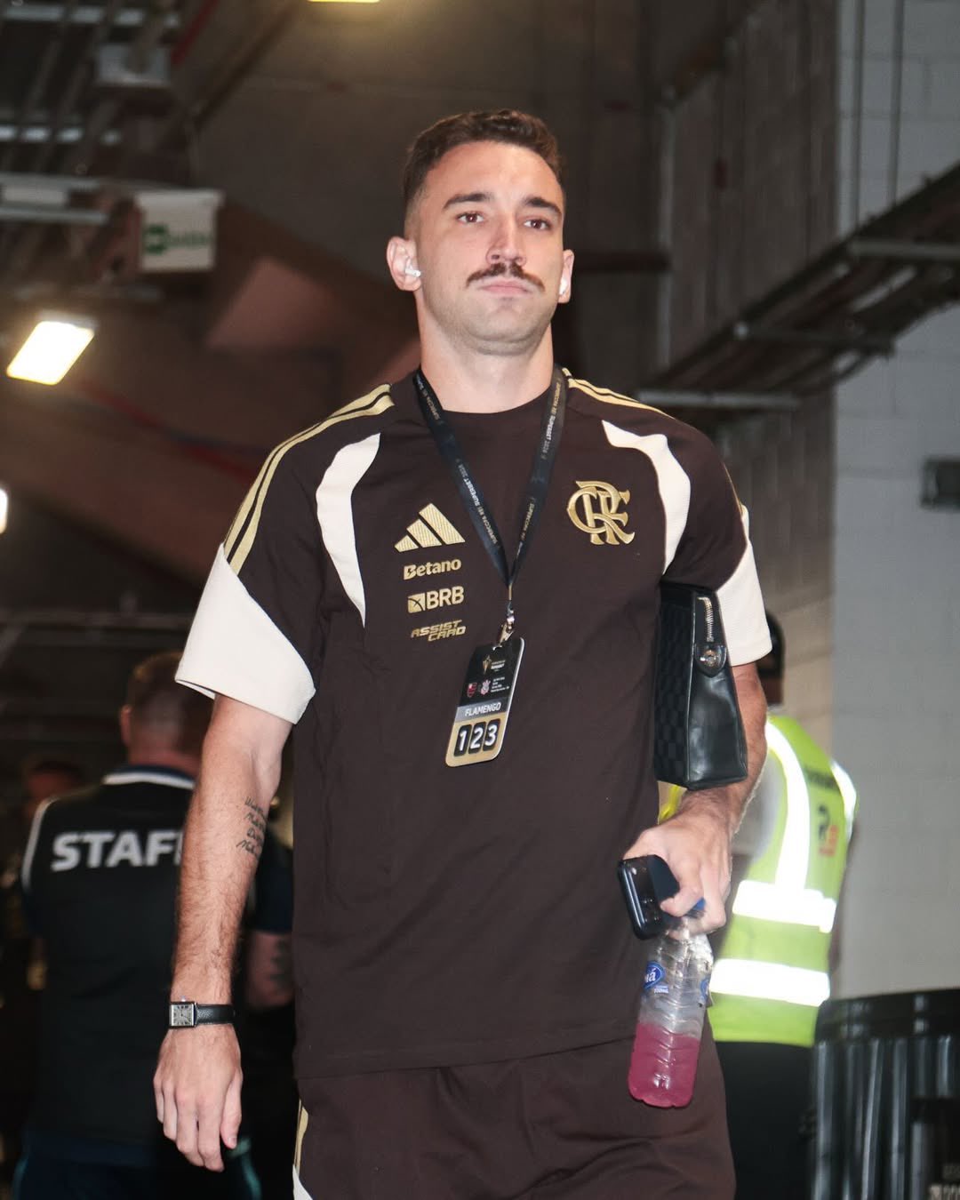 Léo Ortiz detona a atuação do Flamengo na SuperCopa